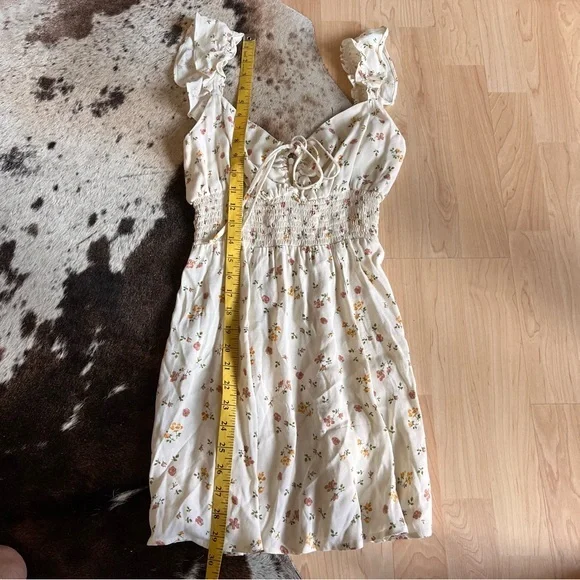 REFORMATION Emmaline Yellow Floral Print Smocked Mini Dress 0‎ - Picture 6 of 9